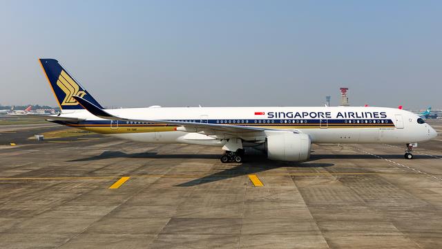 9V-SMB:Airbus A350:Singapore Airlines